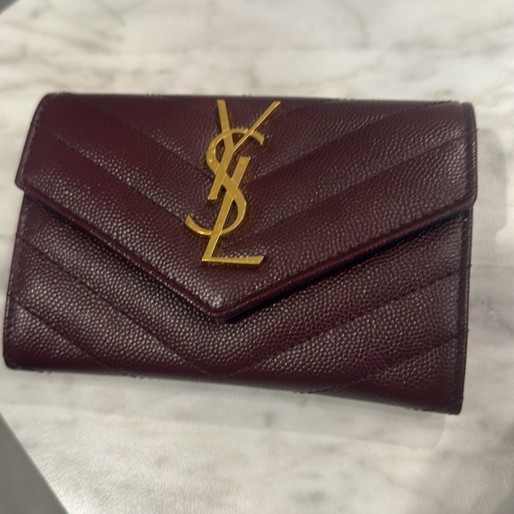 SOLD. Brand new AUTHENTIC YSL saint laurent wallet. Never used. Comes with box - Picture 9 of 9